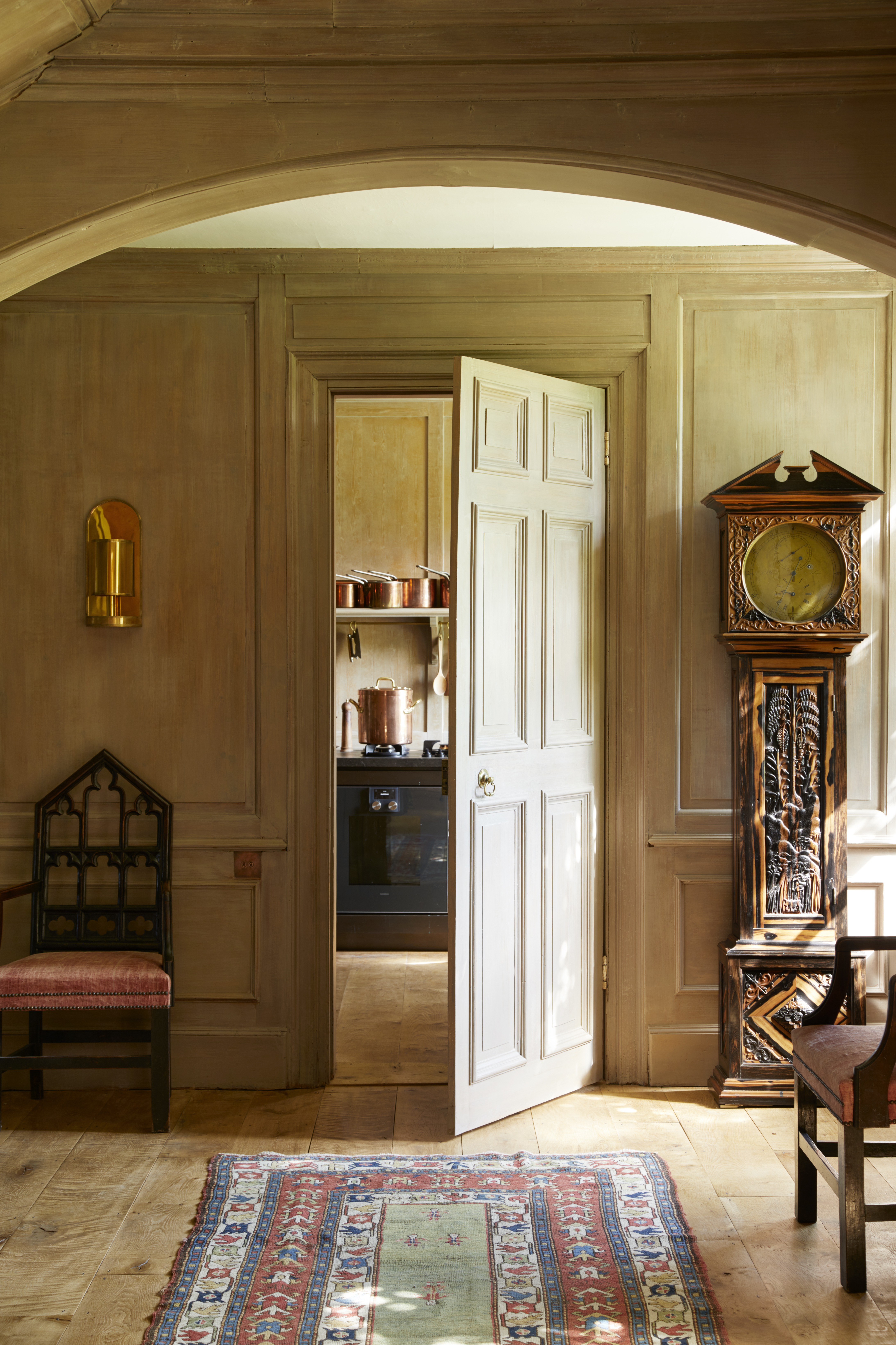 Inline Image - "Good decoration is like a successful dinner party - a fortuitous mix that is life-enhancing. Disparate things can bounce off each other - they work together because they have been subjected to an unconscious edit" - James McWhirter