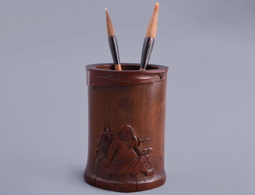 Inline Image - A Chinese cylindrical bamboo brushpot by Zhi Yuanfu, Qianlong Period | Est. £2,000-3,000 (+fees)