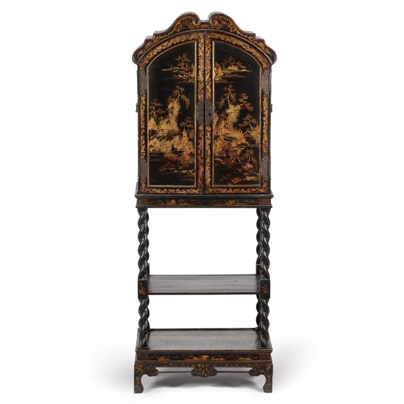 Inline Image - Lot 162: A Chinese Export black lacquer and gilt chinoiserie decorated cabinet on stand, first half 19th century | Est. £1,500-2,000 (+fees)