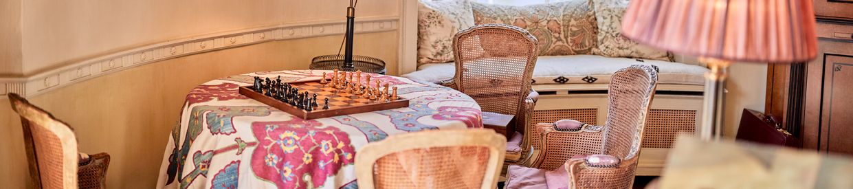 Hollycombe House: The Collection of Tim and Virginia Hoare