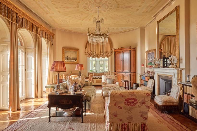 Inline Image - The Drawing Room | Hollycombe House