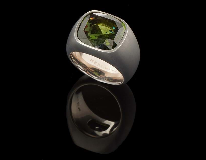 Inline Image - Lot 204: A green tourmaline ring by Hemmerle | Est. £2,000-3,000 (+fees)