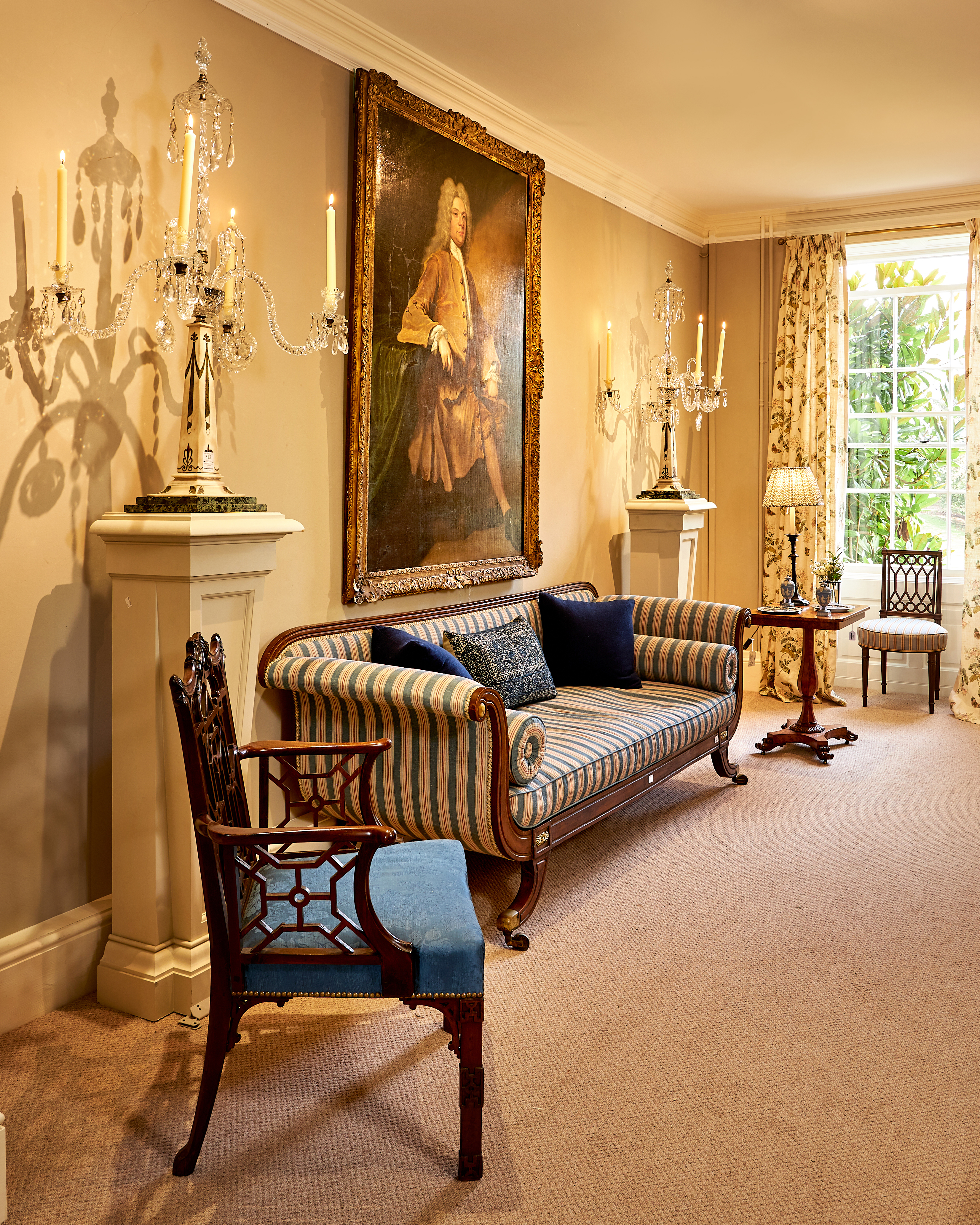 How to Sell at Auction Image