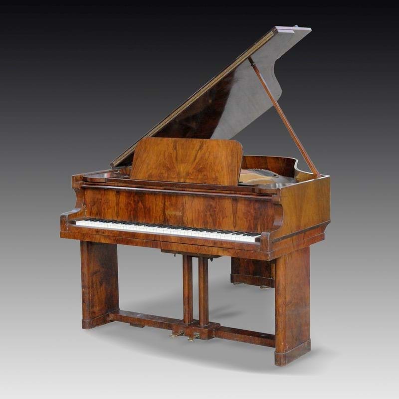 Lot 25: Chappell; a 6' 2'' grand piano from The Mauretania 2, number 83215, 1948