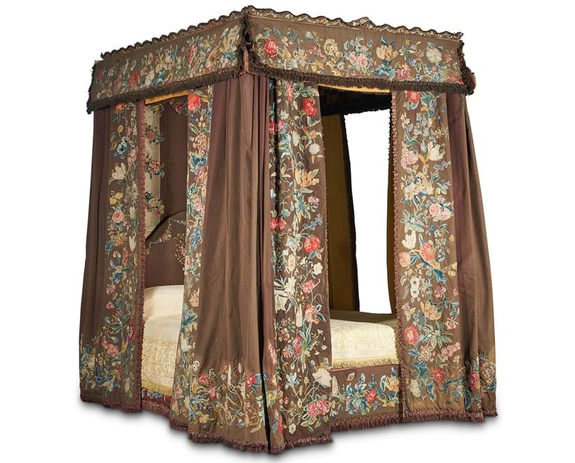 Inline Image - Lot 235:  An ebonised oak four-poster, 18th century and later | Est. £8,000-12,000 (+fees)