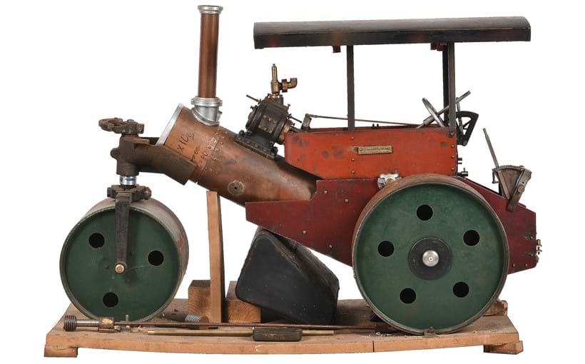 Inline Image - Lot 66: A part built 3 inch scale model of a 3 ton Wallis & Steevens of Basingstoke, England 'Simplicity' live steam road roller | Est. £500-1,000 (+ fees)