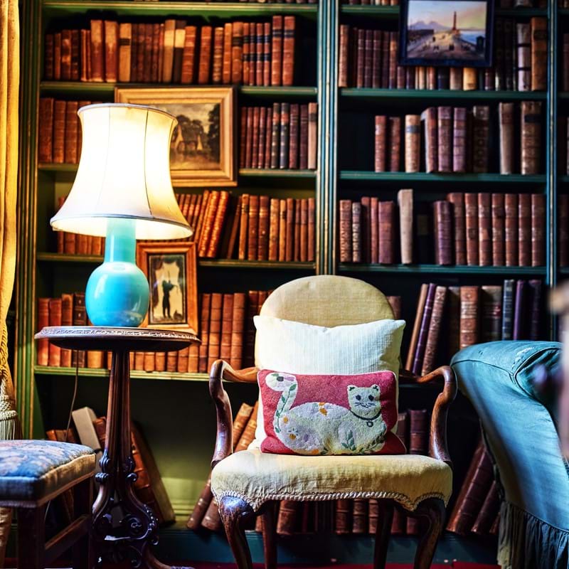 Historical 18th century library belonging to the Sitwell Family comes to auction