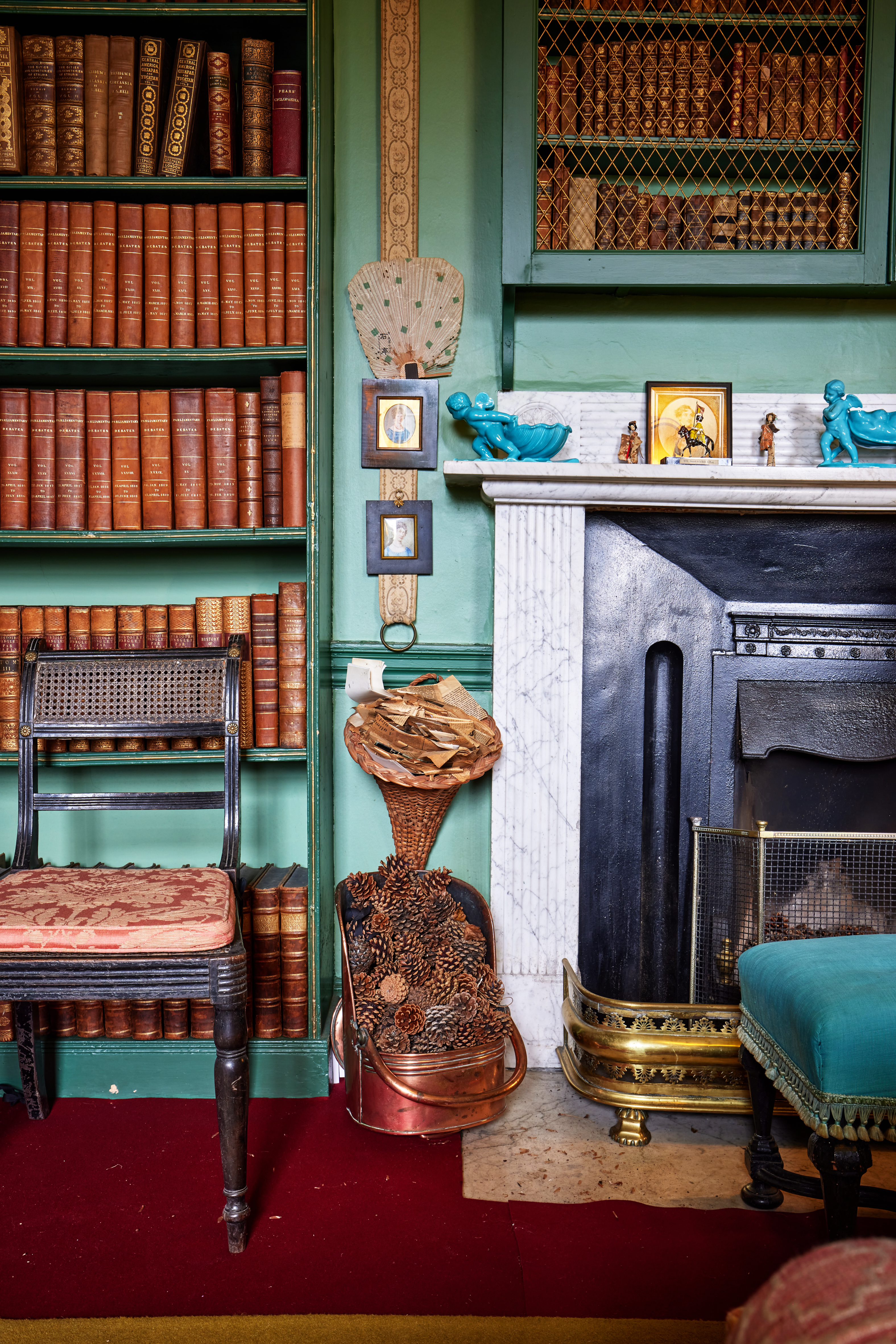 Historical 18th century library belonging to the Sitwell Family over the last 300 years to be auctioned | 16 & 17 November 2021