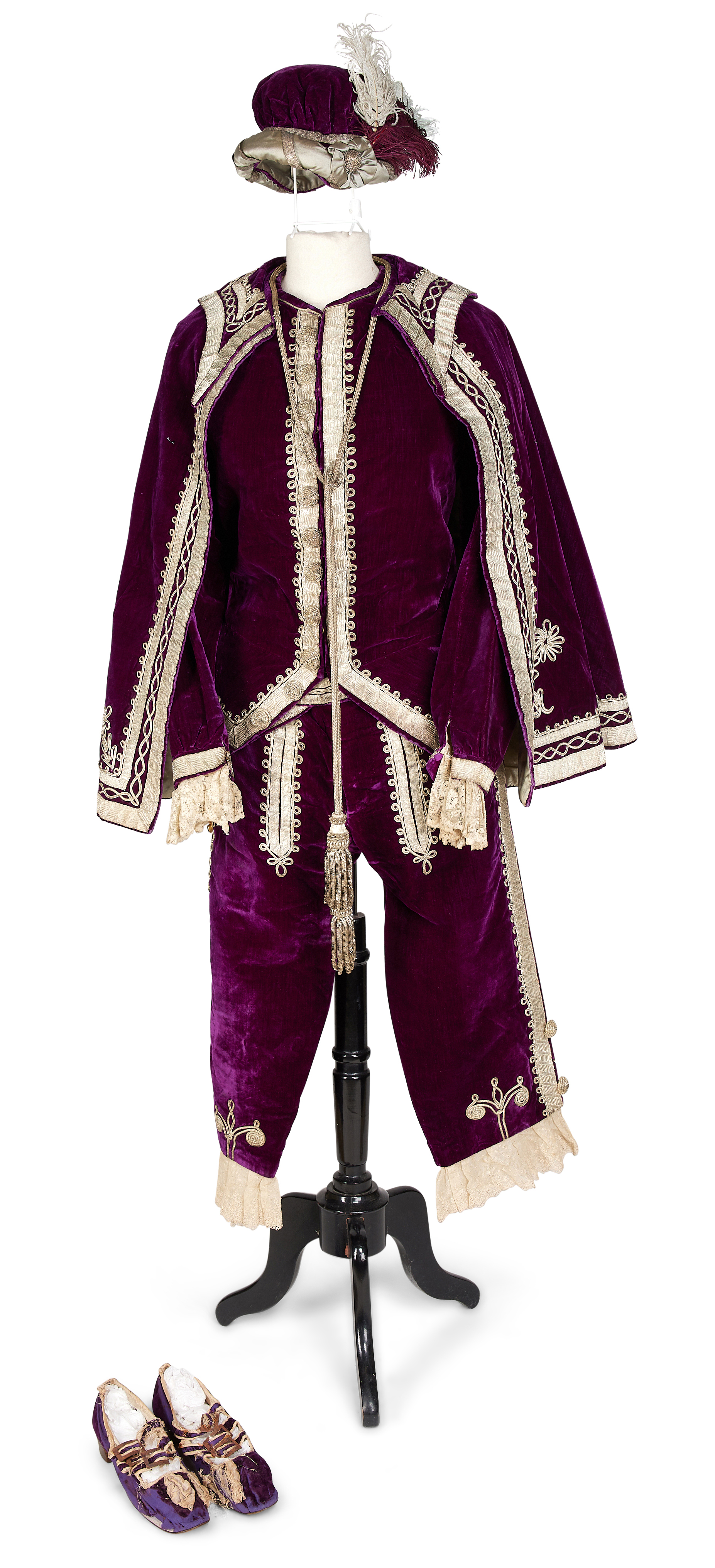 Inline Image - A purple silk velvet costume in medieval style, tailor made | Est. £40-60 (+ fees)