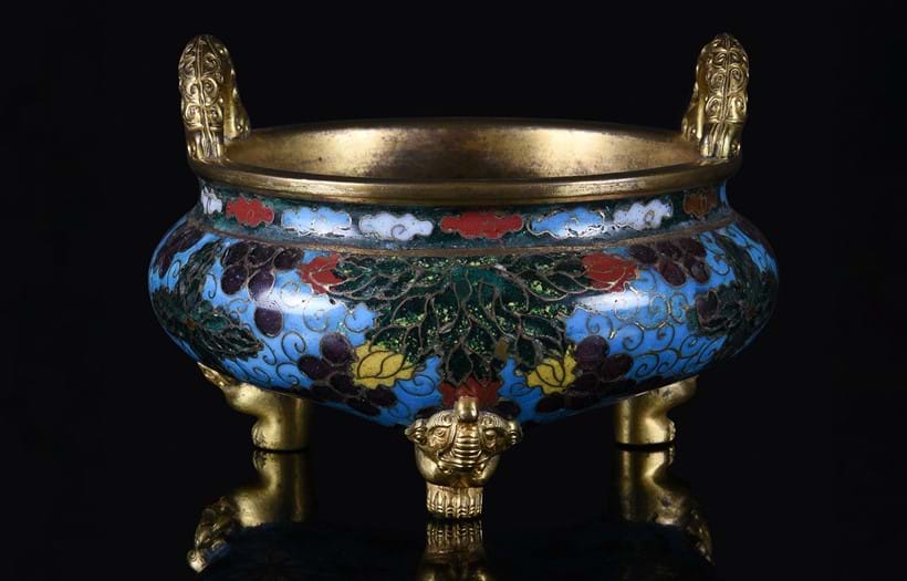 Inline Image - Lot 2: A rare Chinese Cloisonné enamel censer, Ming Dynasty, 16th-17th century | Est. £15,000-25,000 (+ fees)