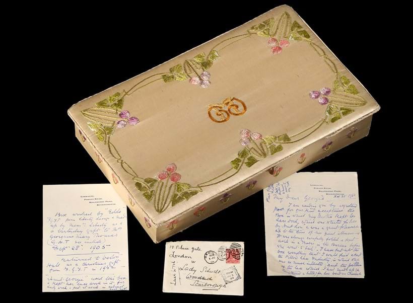 Inline Image - Lot 264: (Part lot) Liberty, Arts & Crafts design embroidered silk box | Est. £300-400 (+ fees)