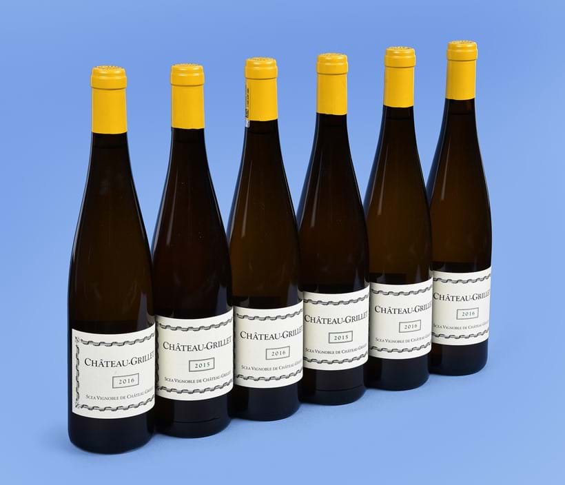 Inline Image - 2016 Chateau Grillet, 4x75cl; and 2015 Chateau Grillet, 2x75cl, Total 6x75cl | Est. £750-1,100 (+ fees)