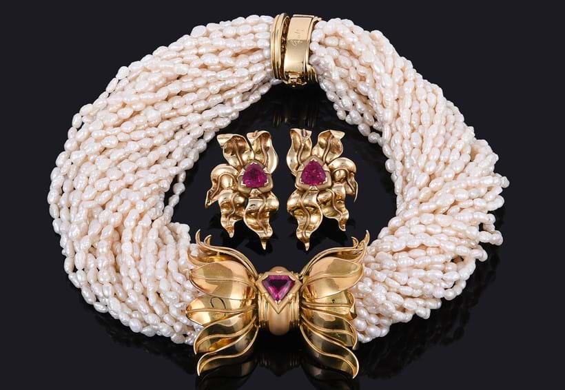 Inline Image - Lot 641: Gratia Scott-Oldfield, an 18 carat gold pink tourmaline and freshwater cultured pearl necklace and a pair of pink tourmaline earrings | Est. £2,000-3,000 (+ fees)