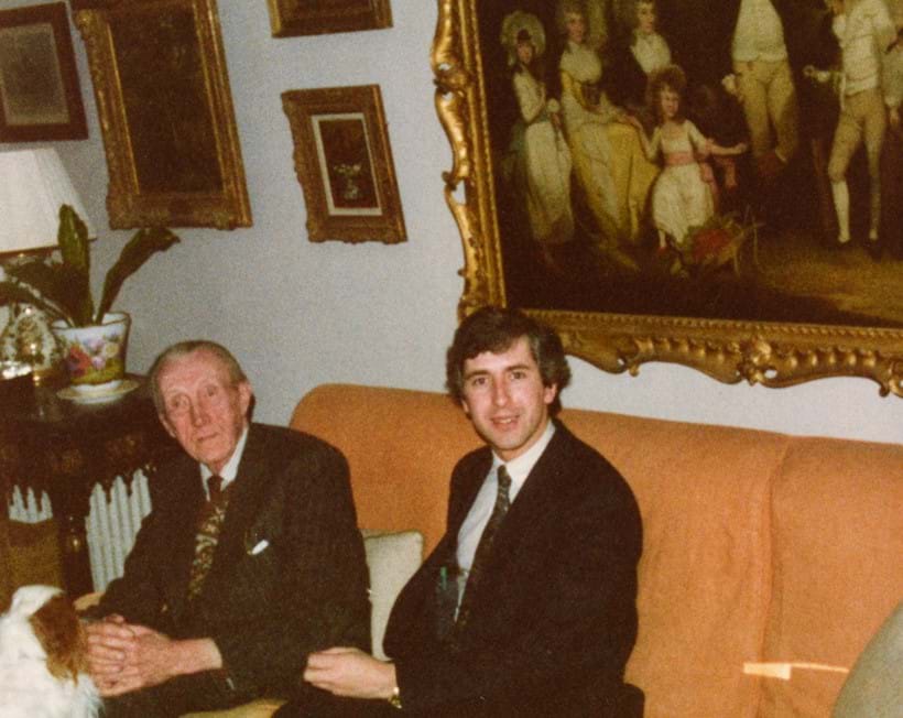 Inline Image - Hugo Vickers sitting beside Sir Sacheverell Sitwell, 6th Bt.