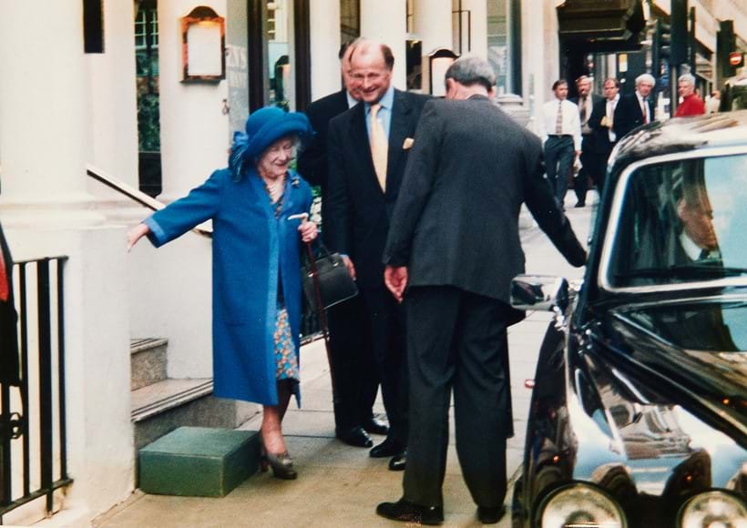Inline Image - Queen Elizabeth The Queen Mother leaving Green’s