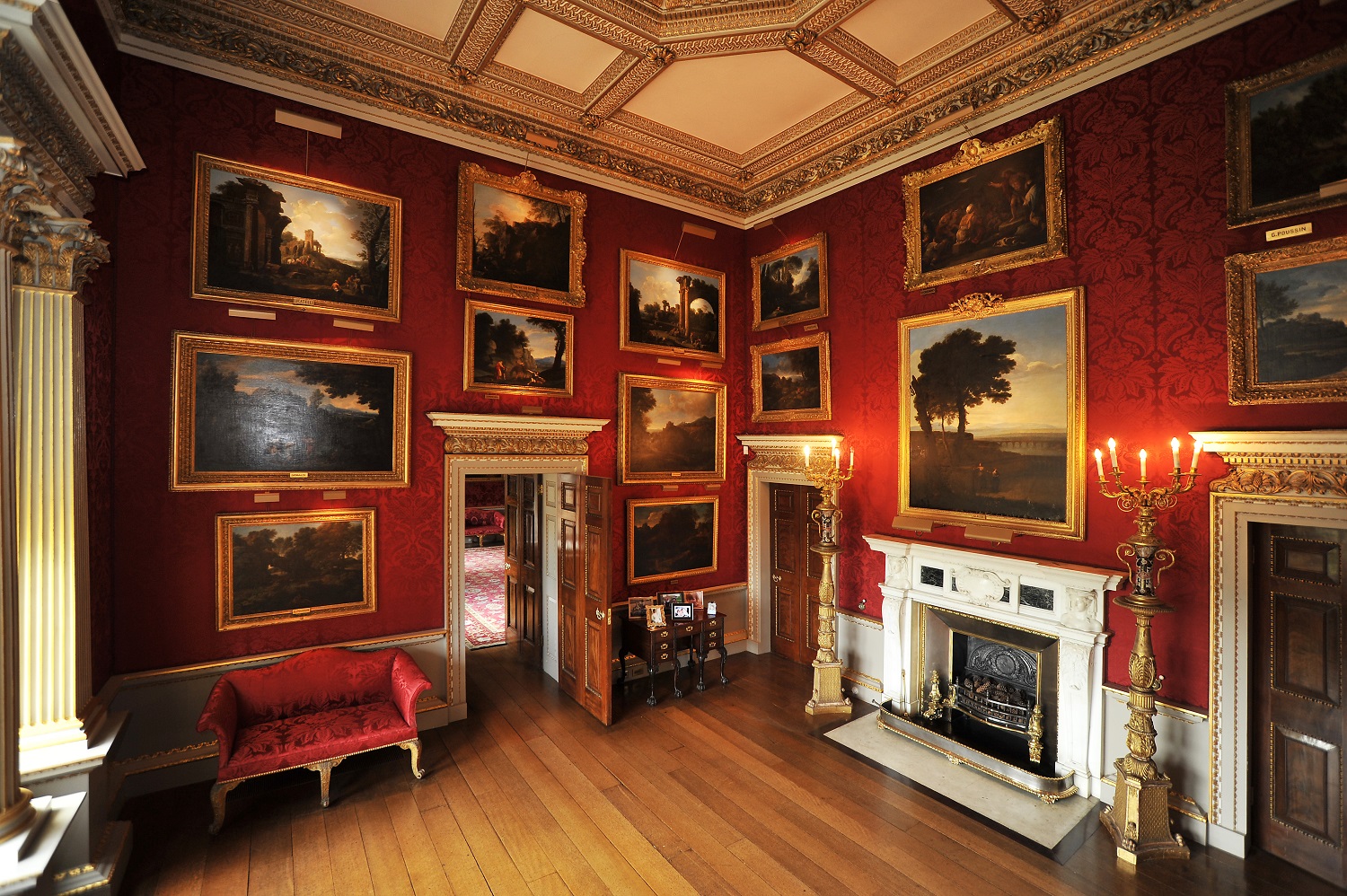 Hall Interior LR 7A.jpg