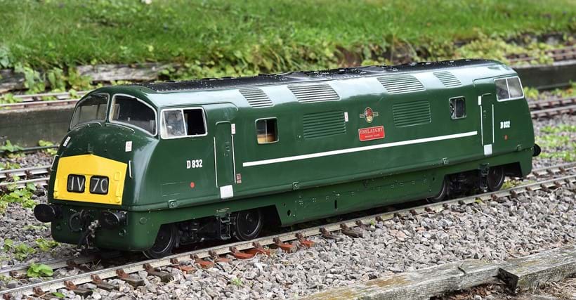 Inline Image - Lot 79: A well engineered 5 inch gauge model of an Electric Diesel War Ship Class Locomotive 'Onslort' | Est. £4,000-5,000 (+ fees)