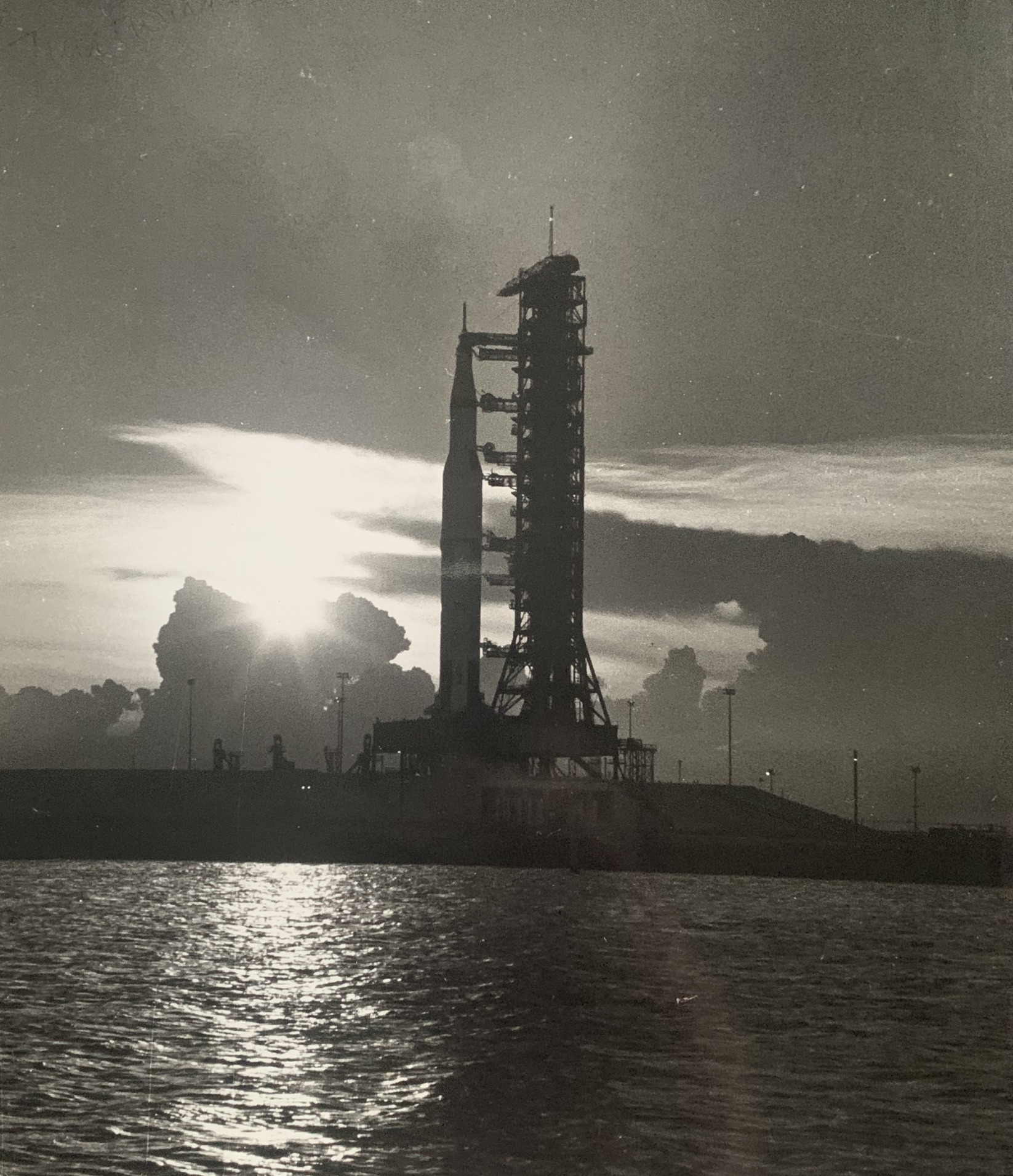 Inline Image - Lot 289: Tim Furniss, Lift off, Apollo 13, 11-17 Apr 1970 | Est. £300-500 (+ fees)