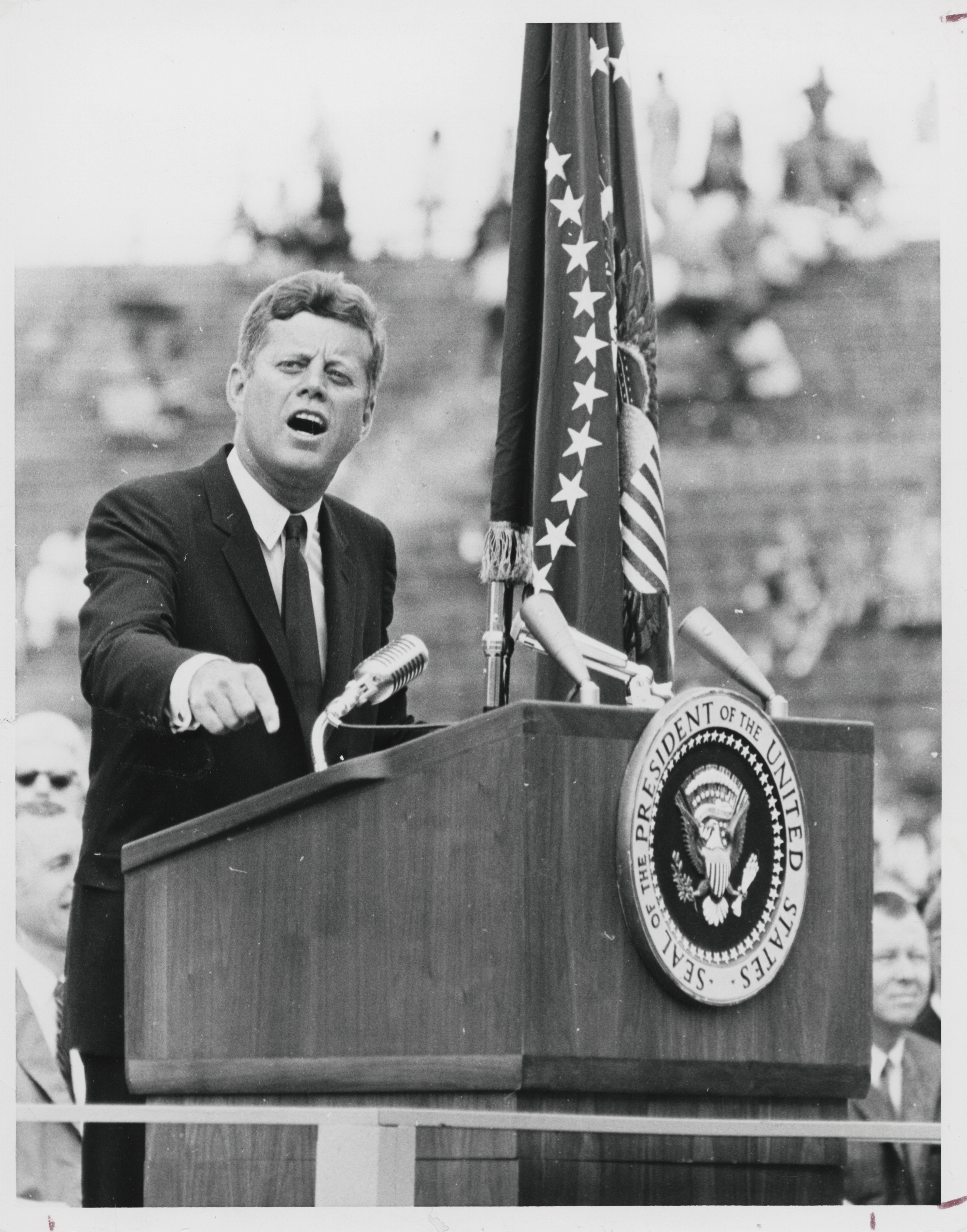 Inline Image - Lot 44: John F. Kennedy delivers the famous "We Choose to Go to the Moon" speech, 12 Sept 1962 | Est. £300-500 (+ fees)