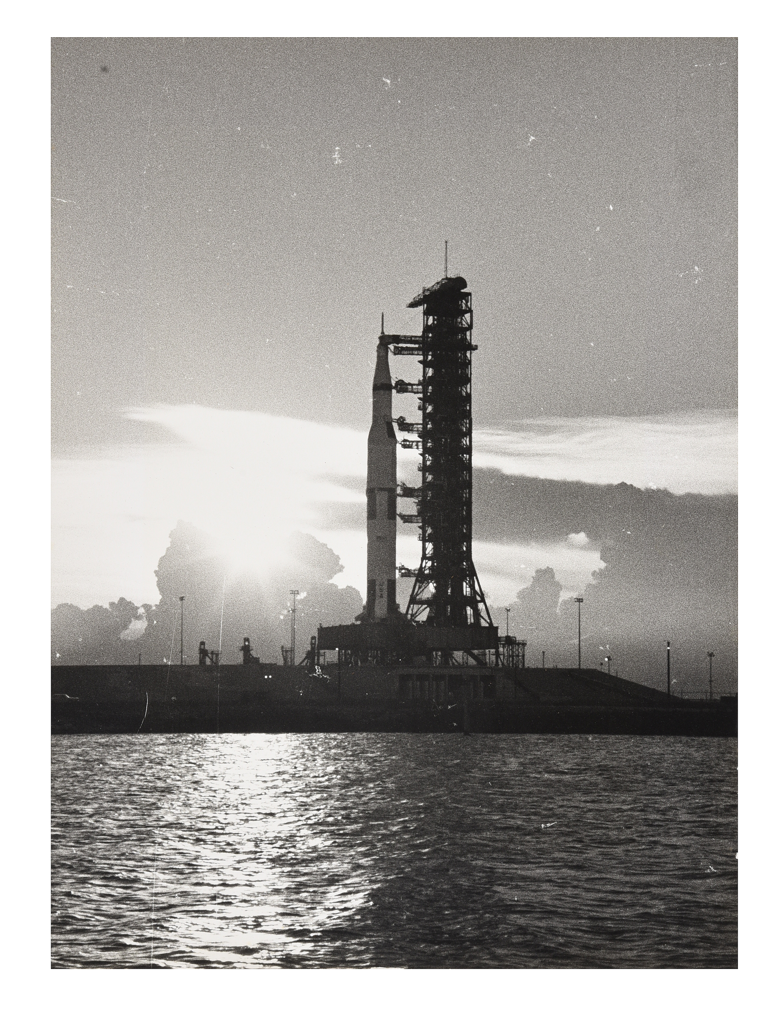 Auction Highlights | Space Exploration Photography and Ephemera | 22 February 2022