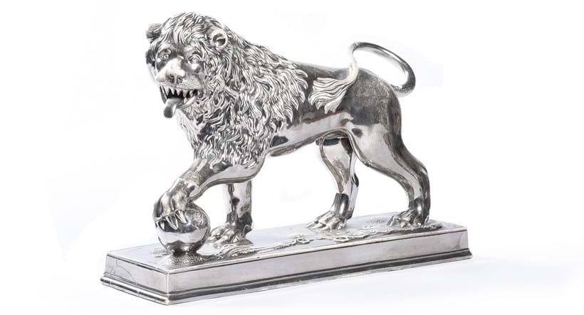 Inline Image - Lot 260: A Staffordshire silvered pearlware model of a Medici lion, circa 1820, incised 'B Plant, Lane End' | Est. £1,000-1,500 (+ fees)