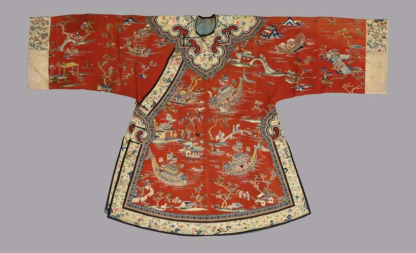 Inline Image - Lot 120: A orange-red Chinese crepe silk Han Chinese women's robe, Qing Dynasty, circa 1820 | Sold for £25,000