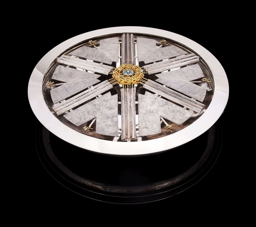 Lot 109 - web article 820w.jpg