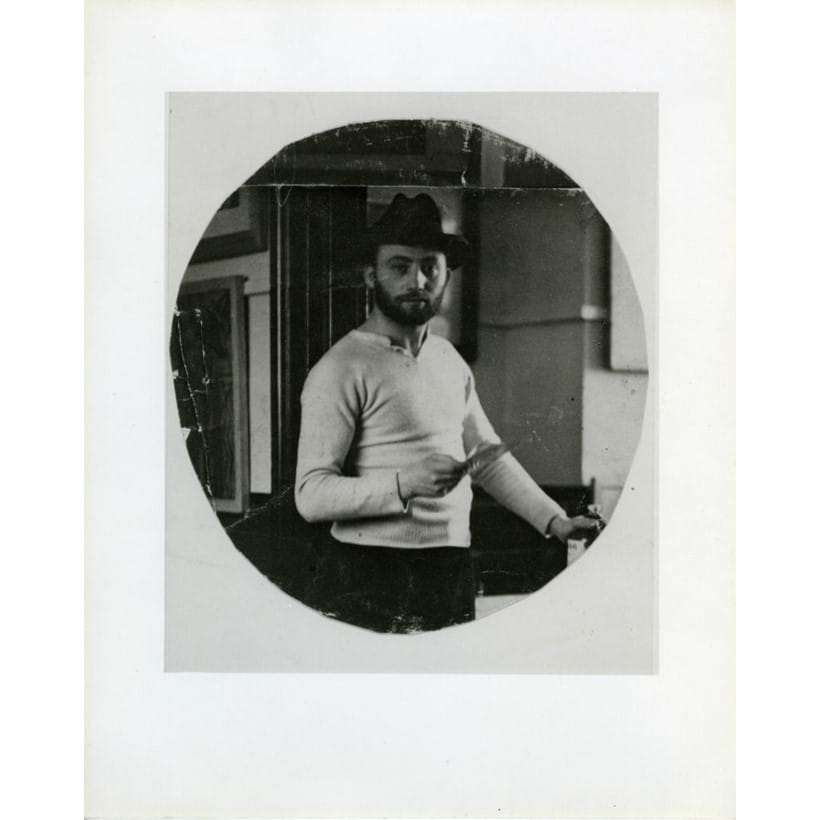 Inline Image - Portrait photograph of David Bomberg painting c.1912-1914 , Photo ©Tate