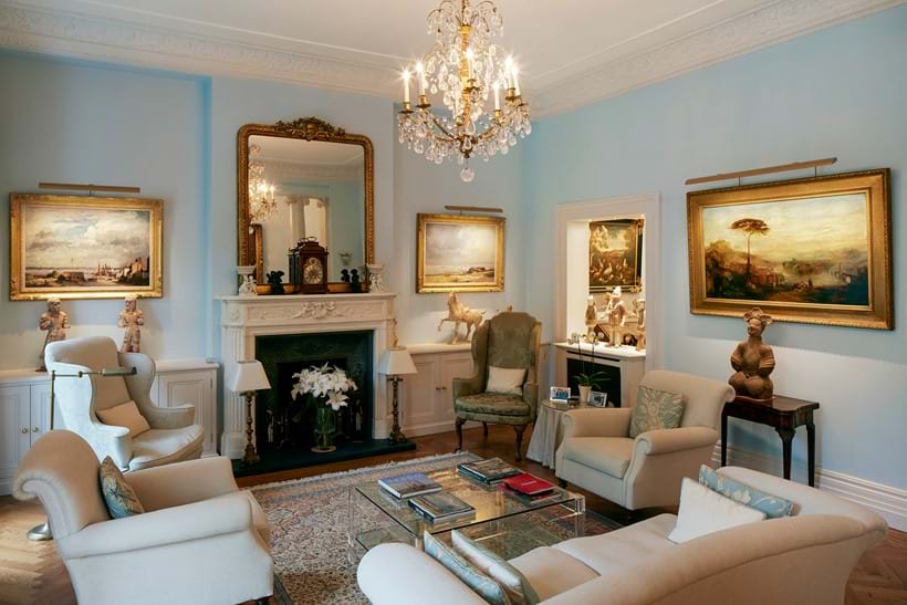 Inline Image - A private residence (image courtesy of TM Lighting | photography by Andrew Beasley)