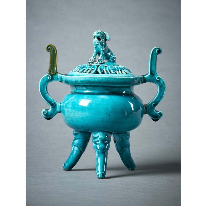 Inline Image - Lot 7: A Chinese turquoise glazed tripod censer and cover, Kangxi | Est. £400-600 (+ fees)