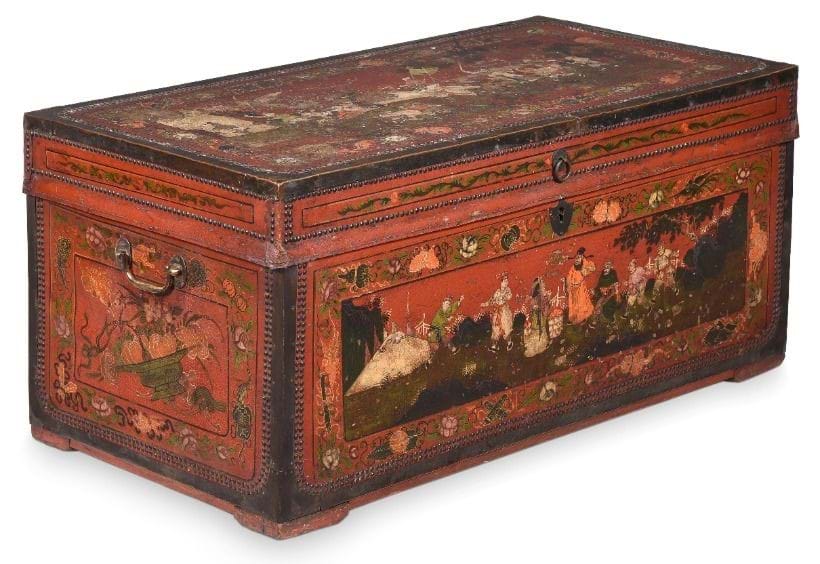 Inline Image - A Chinese Export Leather, Polychrome Painted and Camphorwood Trunk, late 18th / early 19th century | Est. £1,500-2,500 (+ fees)