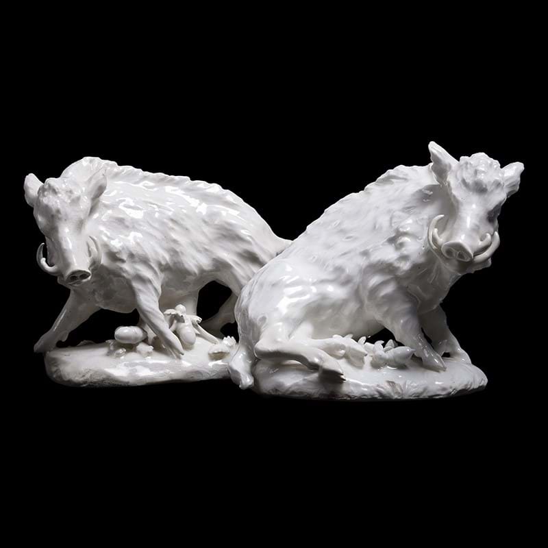 A pair of Derby white porcelain models of boars of so-called 'Dry-Edge' type, circa 1750-54