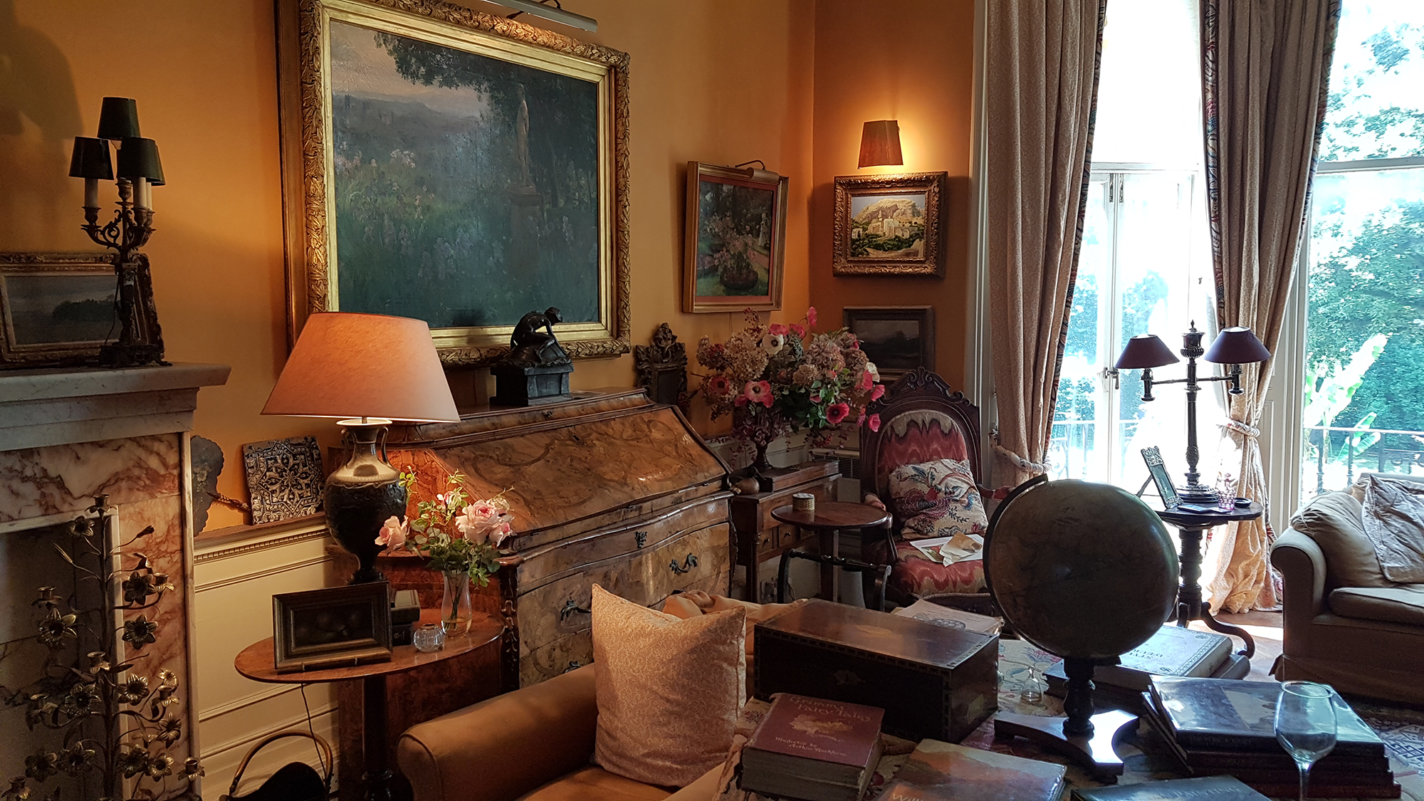 Airlie Gardens 1.jpg