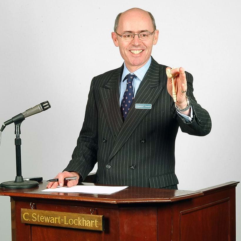Inline Image - Clive Stewart-Lockhart took to the rostrum for Dreweatts Neate's first online auction