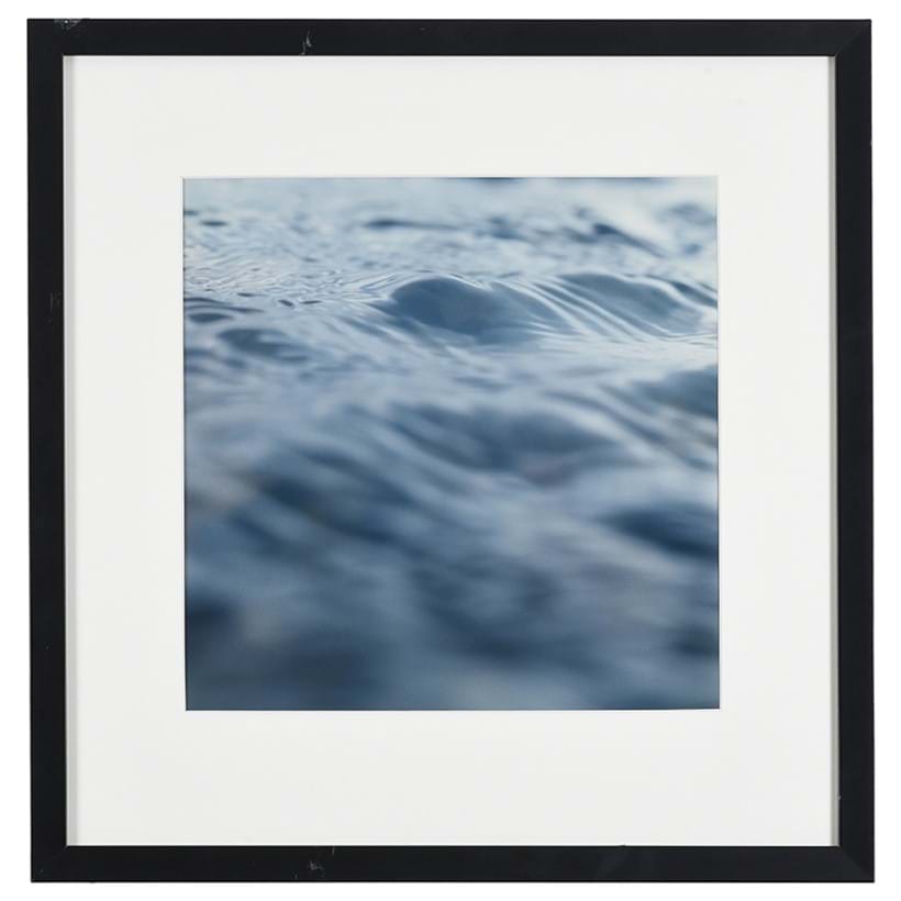 Inline Image - λ Lot 17: ‘From The Series 'Breaking Surface', No. 2’, Magali Nougarède (French B. 1969), Photograph | Est. £40-60 (+ fees)