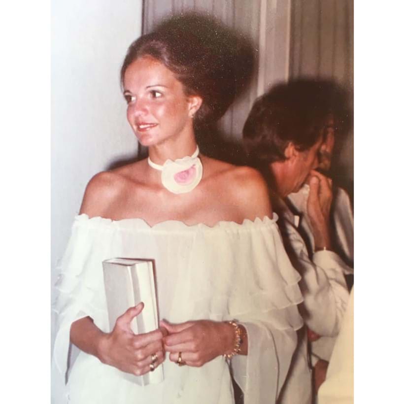 Inline Image - Susy Dyson at the Las Hadas resort inauguration in Manzanillo, Mexico