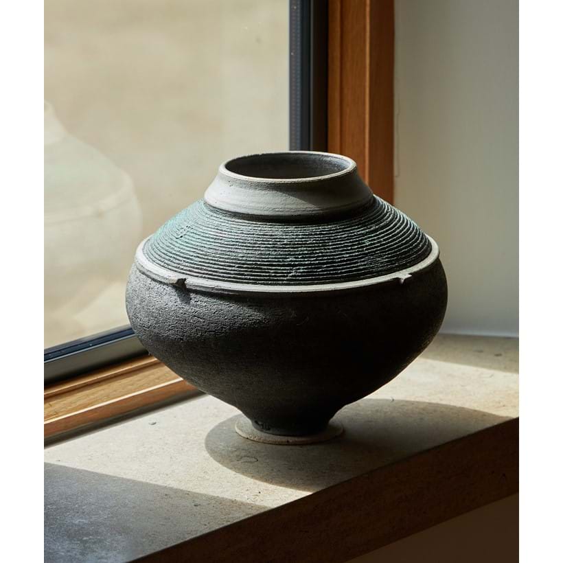 Inline Image - Lot 507: λ Jason Wason (British B. 1946), an ovoid stoneware vase | Est. £300-500 (+ fees)
