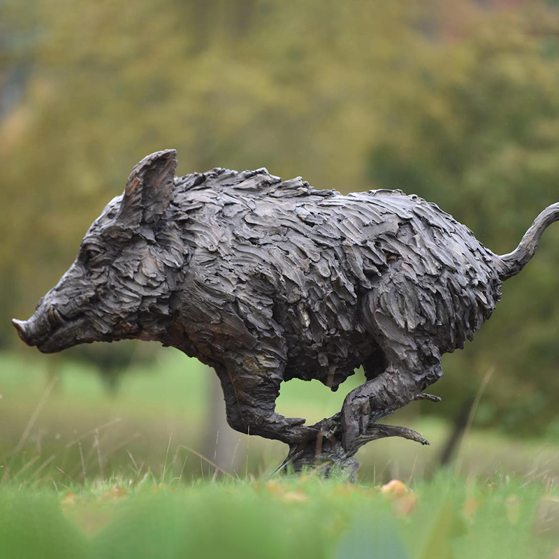 Visiting Dreweatts | Local Destinations: Altered States Open Air Sculpture Exhibition | 1 August - 27 September 2026