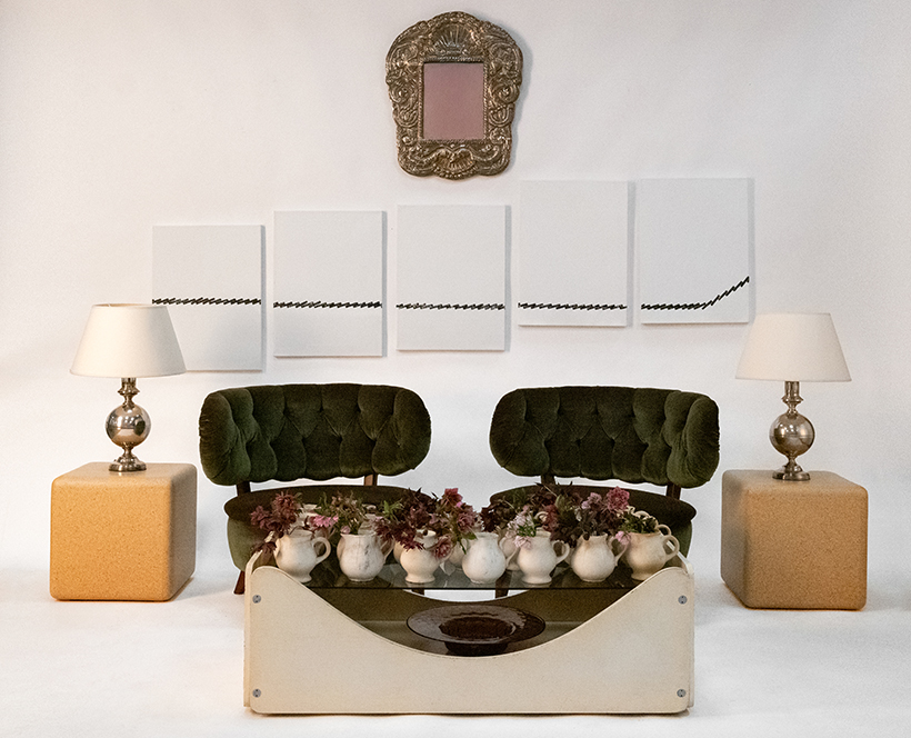 V2 820W 2026 03 05 VS Silka 00275Alt Copy