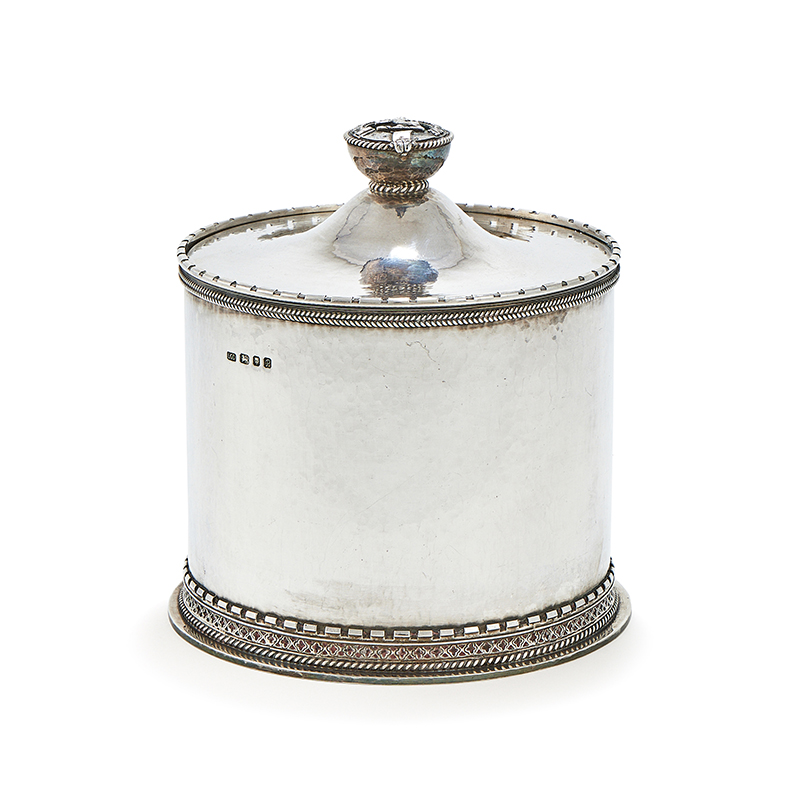 Leslie Gordon Durbin, a silver biscuit barrel and cover, London 1970