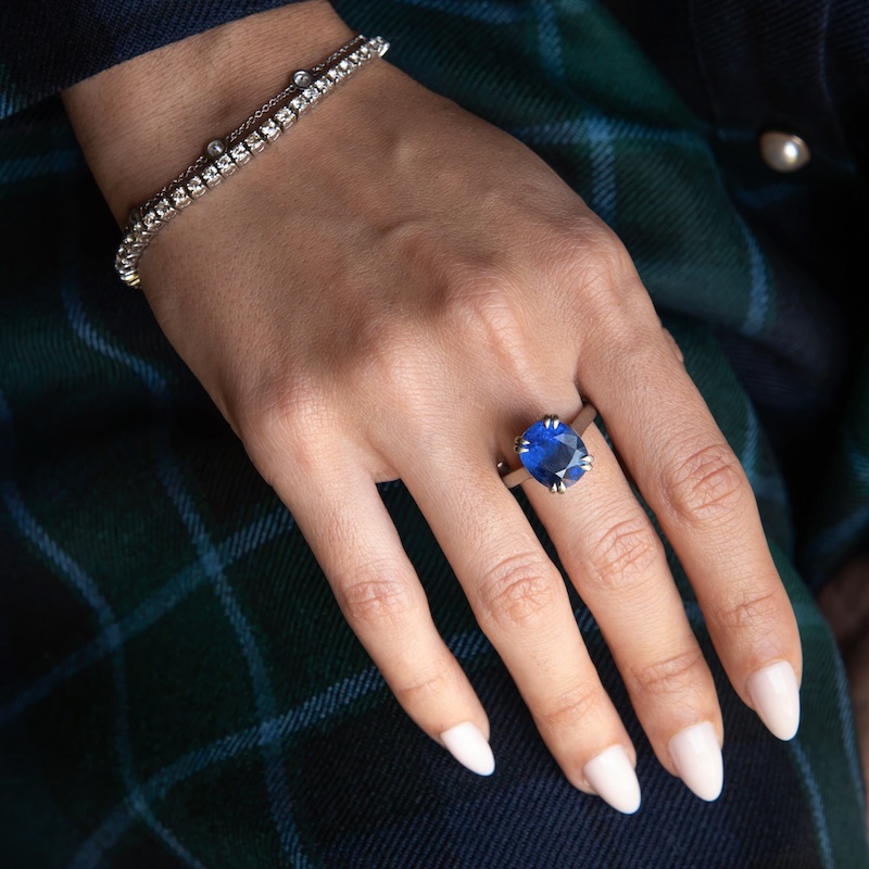 The Sapphire Guide: Buying and Selling at Auction
